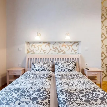 Standard By Hi5 - Rumbach - Synagogue Apartament *